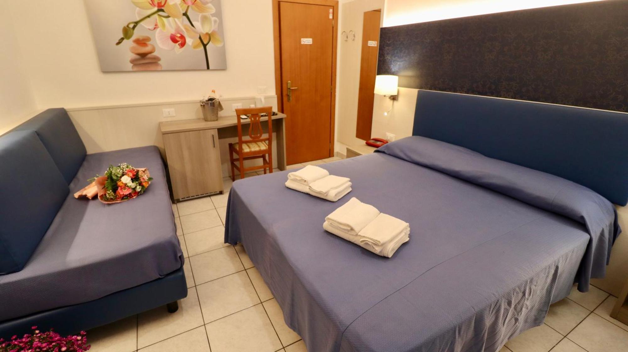 Hotel Villa Camilla Varazze Exteriör bild